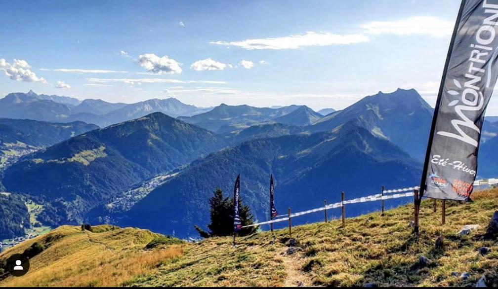 Micro-Lodge, Le Petit Nid D'Amour Montriond Exterior foto